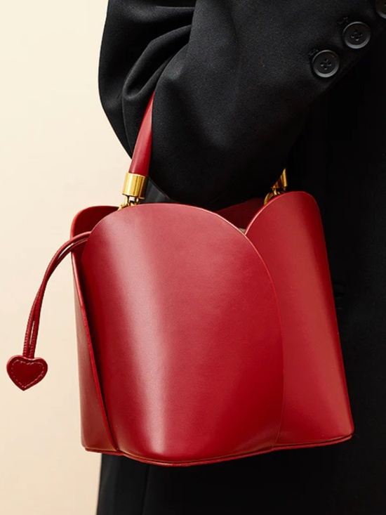 Verano Hill Willow Bucket Handbag Red NWOT - Picture 2 of 7